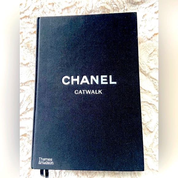 Chanel Catwalk: The Complete Collections (2nd ed) /anglais - Picture 1 of 4